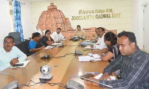 Chief Secretary reviews Kanti Velugu progress