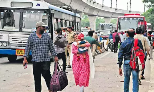 Sankranti brings windfall for TSRTC