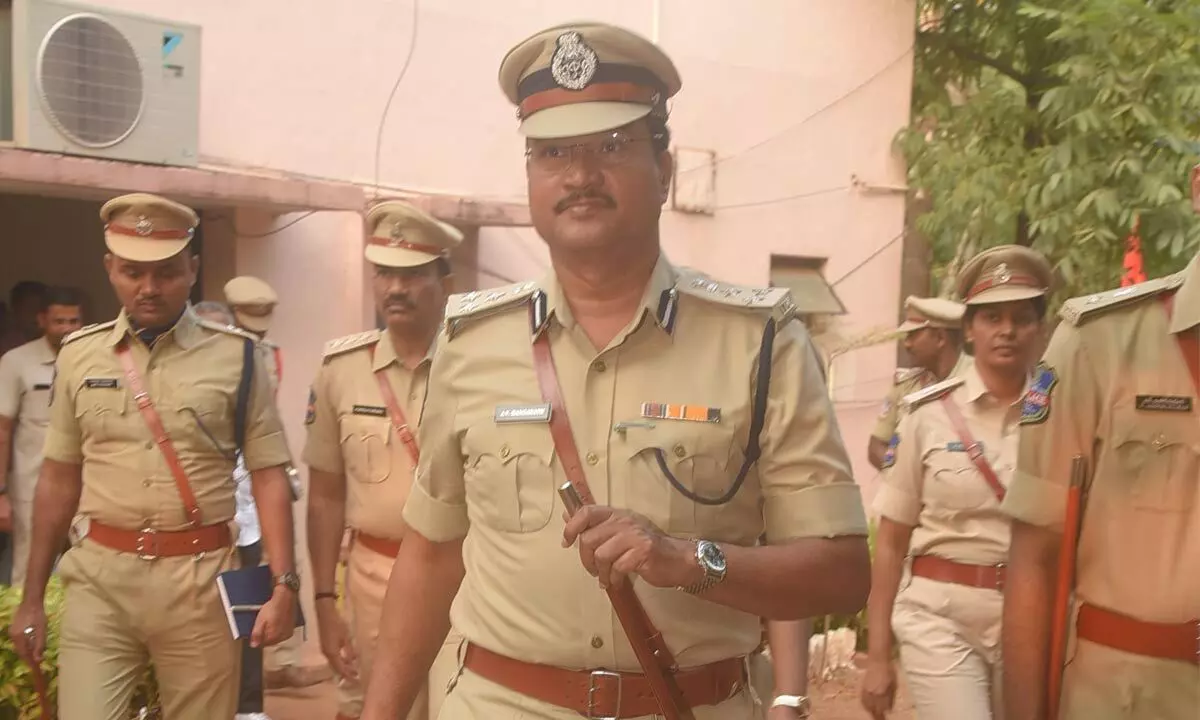 AV Ranganath,  Commissioner  of Police, warangal