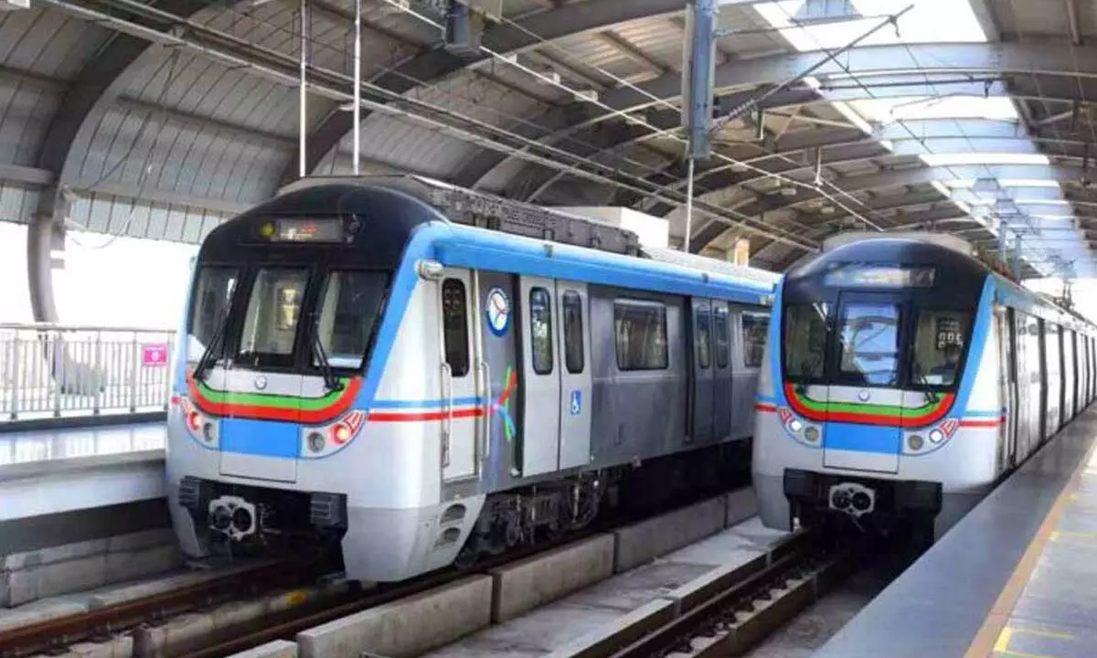 Metro services affected due technical glitch