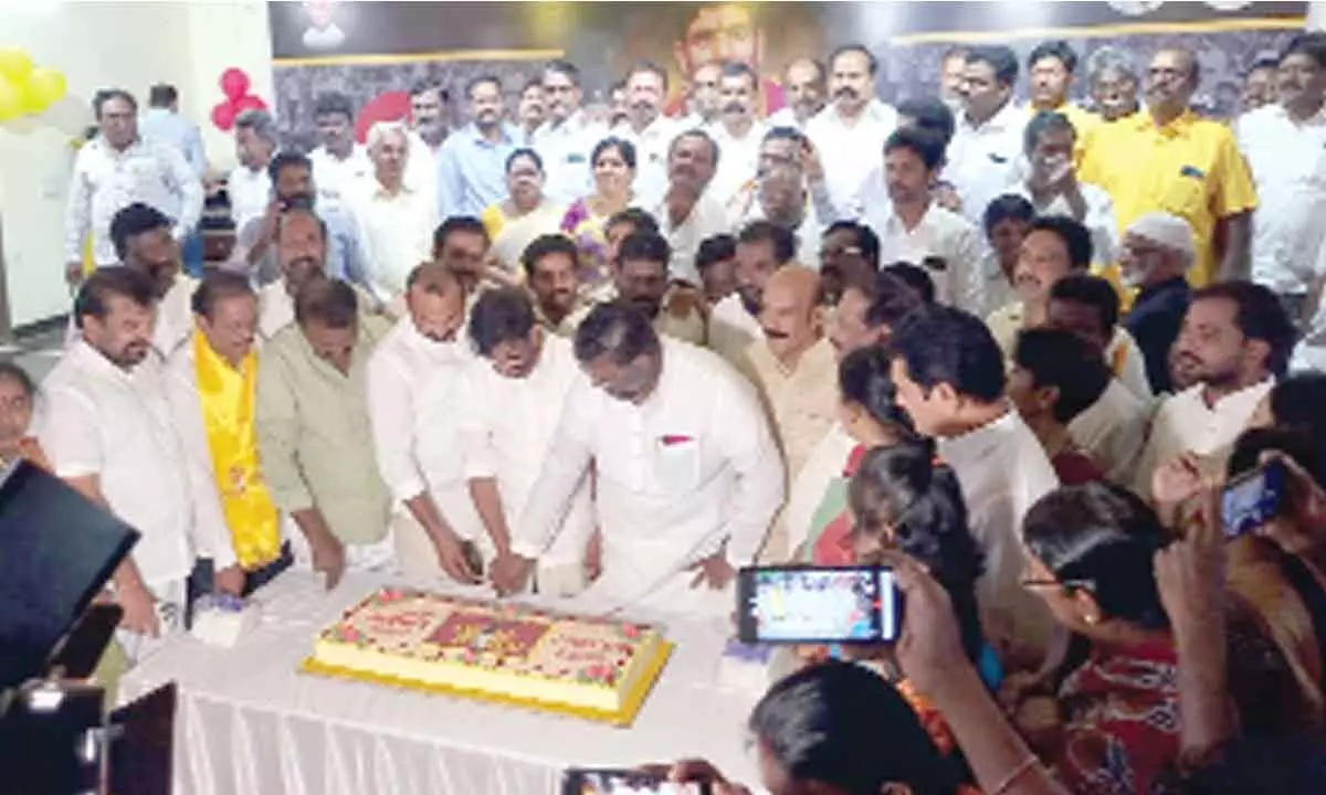 TDP leaders celebrating birthday celebrations of Nara Lokesh in Nellore on Monday