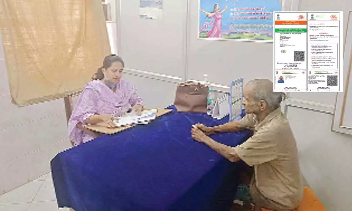 Assistant Professor of Psychiatry Dr Tutika Santhi examining the mentally challenged person G Srinivasa Sarma at Government General Hospital in Kakinada on Monday