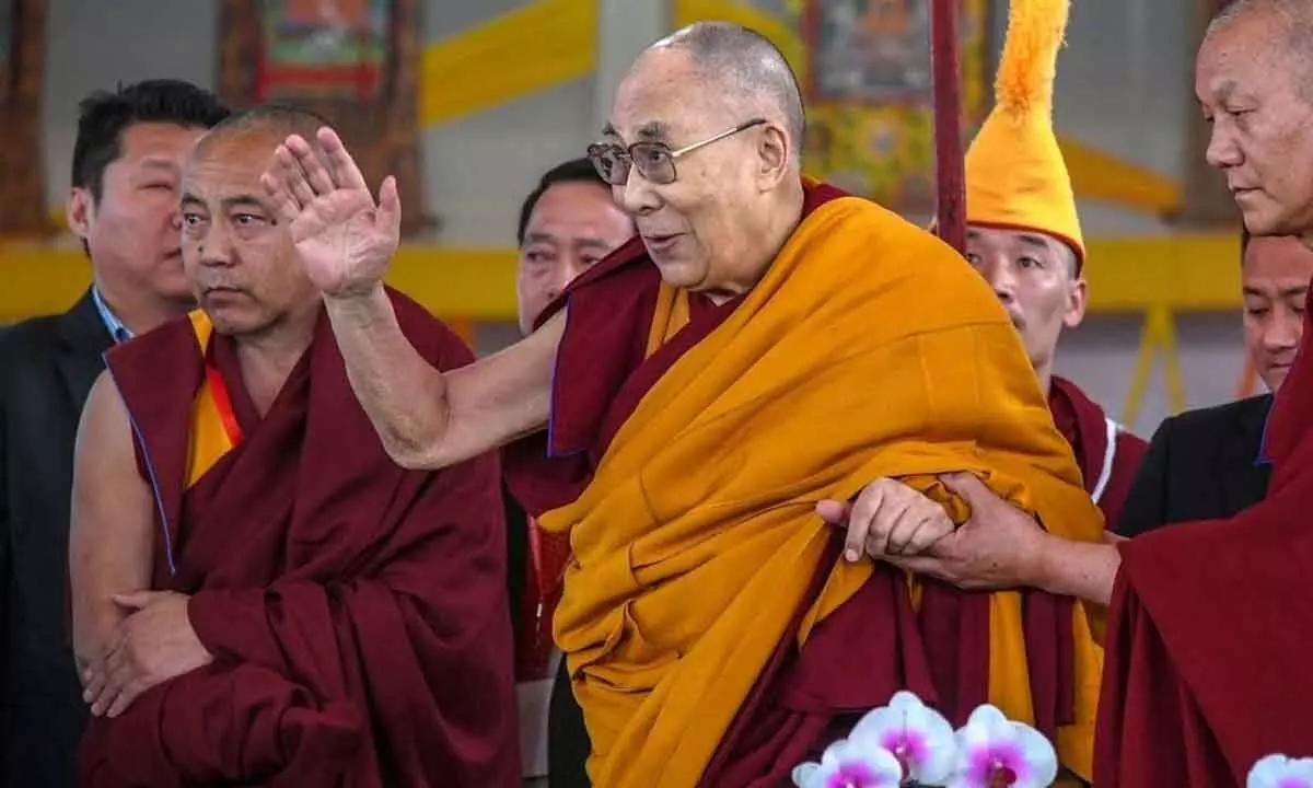 Ageing Dalai Lama attracts huge crowd to sacred site