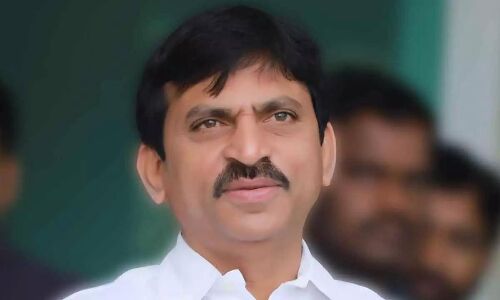 Telangana Congress is in touch with Ponguleti Srinivas Reddy