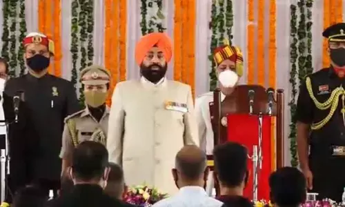 Ukhand Guv unfurls Tricolour to mark 74th Republic Day