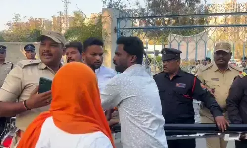 Tension grips Hyderabad Central University over two screenings