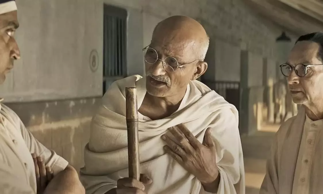 Gandhi Godse: Ek Yudh film Review: An opportune discourse on the possibility of India
