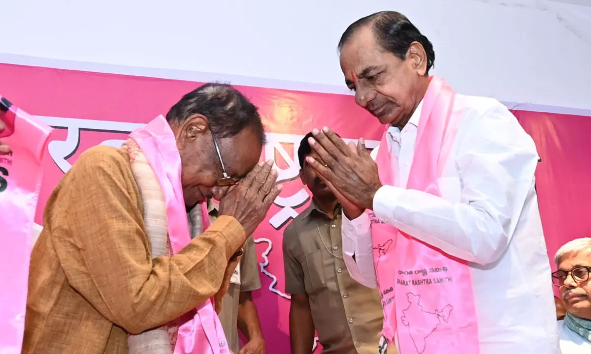 Mann greater than Dhan, says KCR