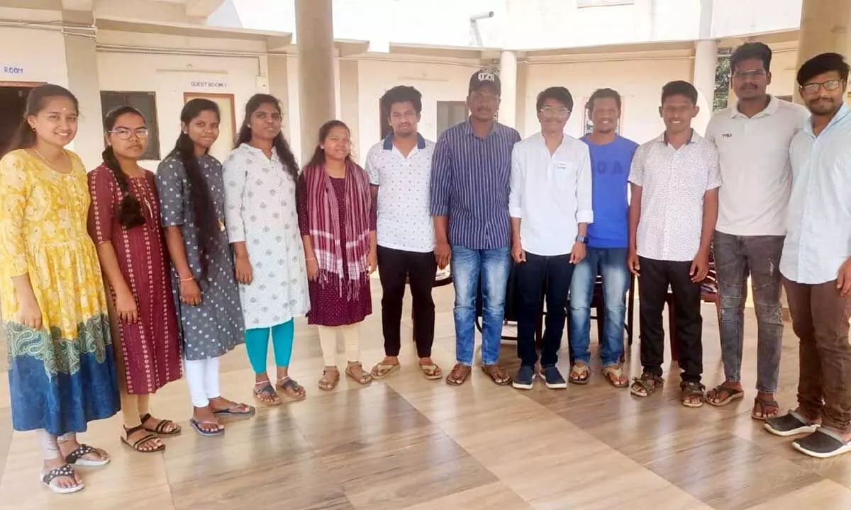 Tribal students, who got eligible for Group-1 mains, of Alluri Sitarama Raju district