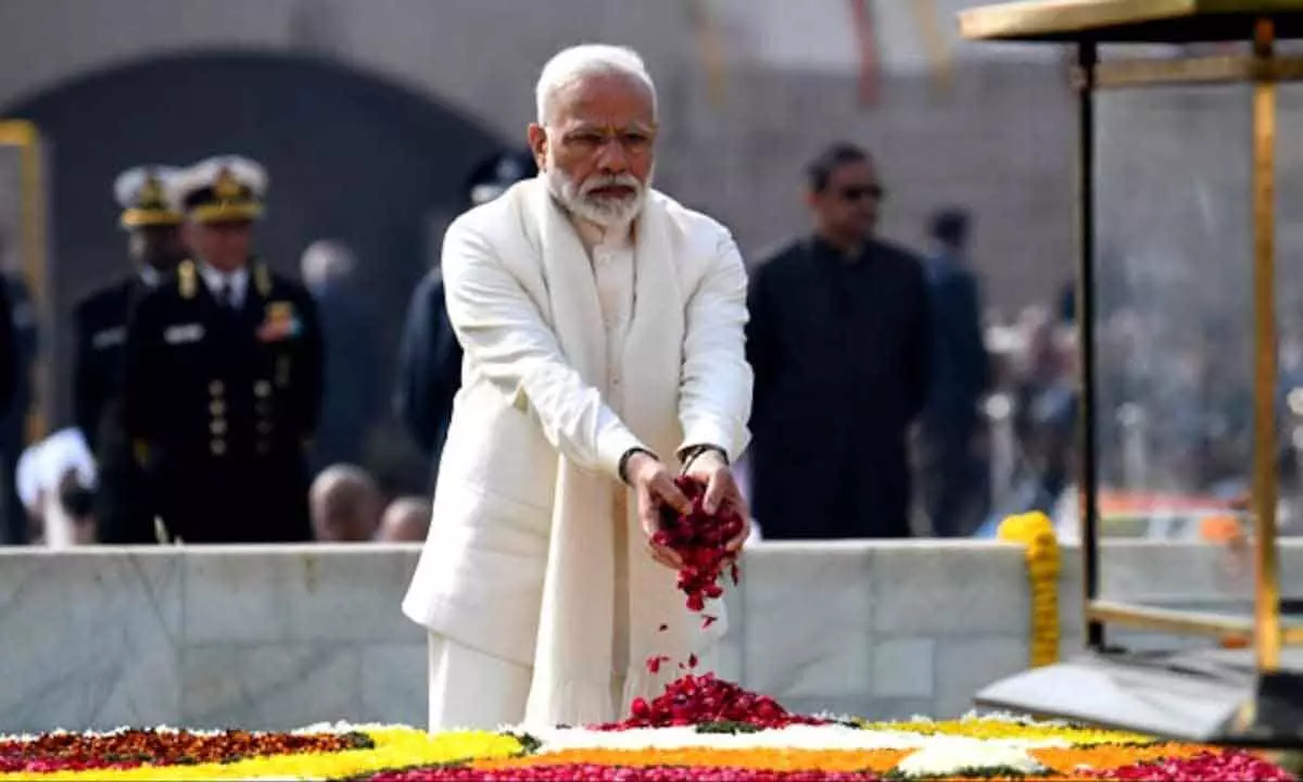PM Modi pays homage to Mahatma Gandhi on death anniversary