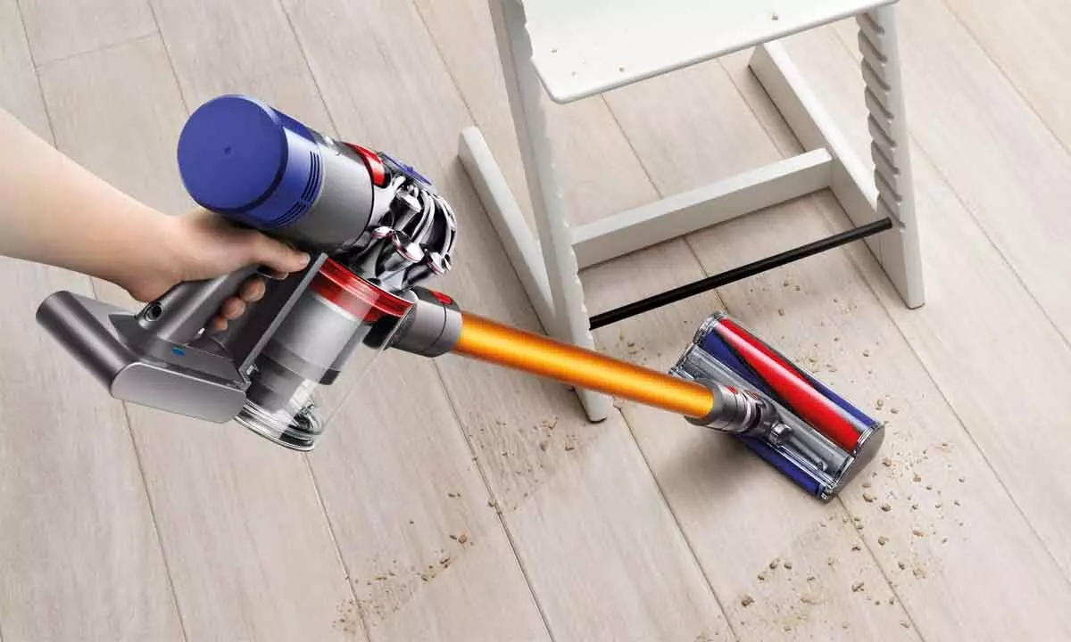 Dyson V8 Absolute Powerful cordless vacuum cleaner at a premium price