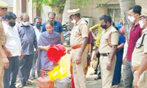 Hyderabad: Wary people favor fire simulated drills in homes