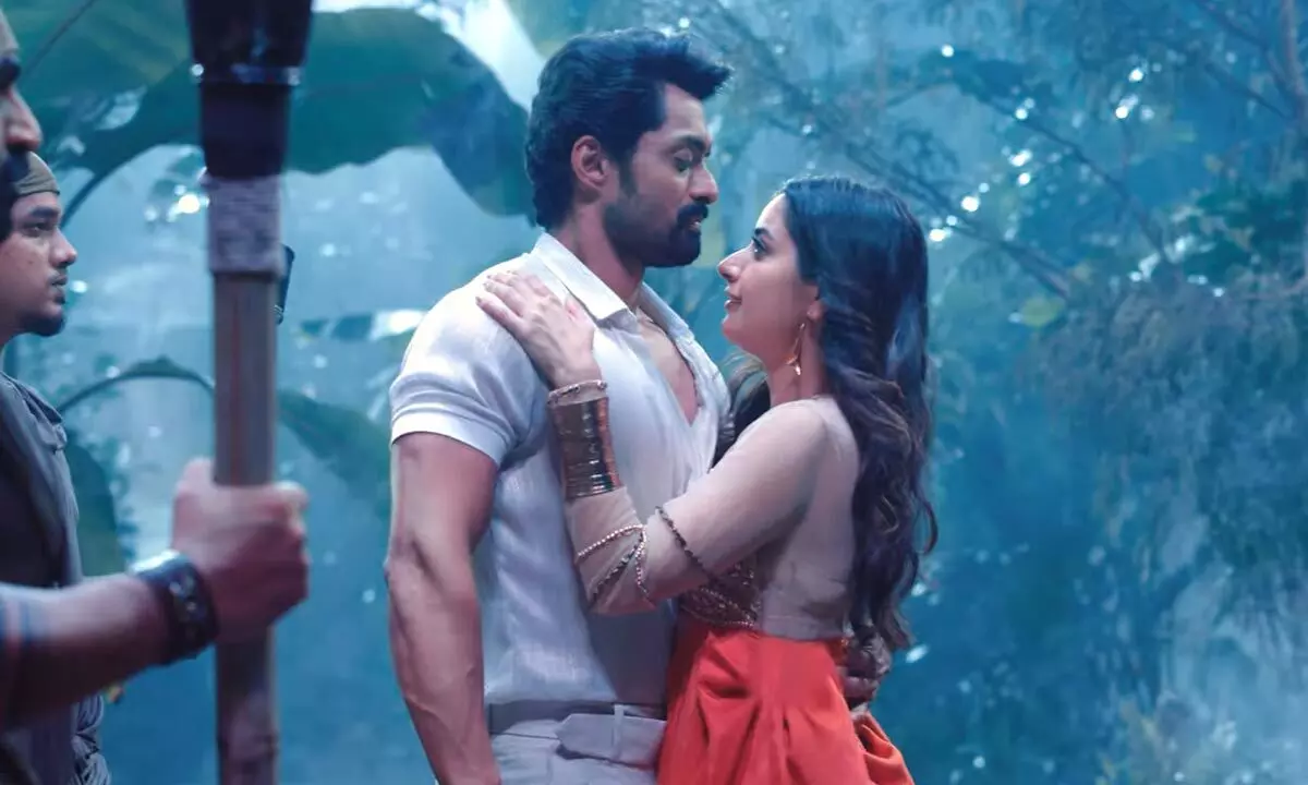 ‘Enno Ratrulosthayi’ Lyrical Video From Kalyan Ram’s ‘Amigos’ Movie Is Out