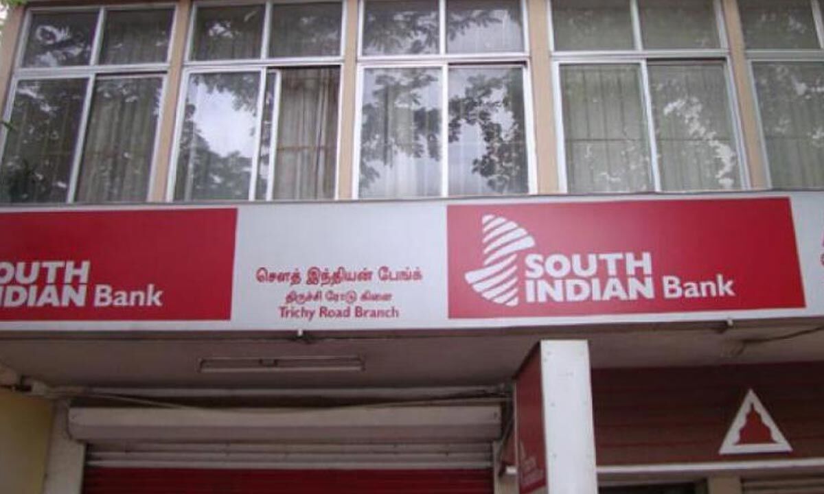 South Indian Bank Recruitment of Probationary Officers : V.V.K.Subburaj:  Amazon.in: Books