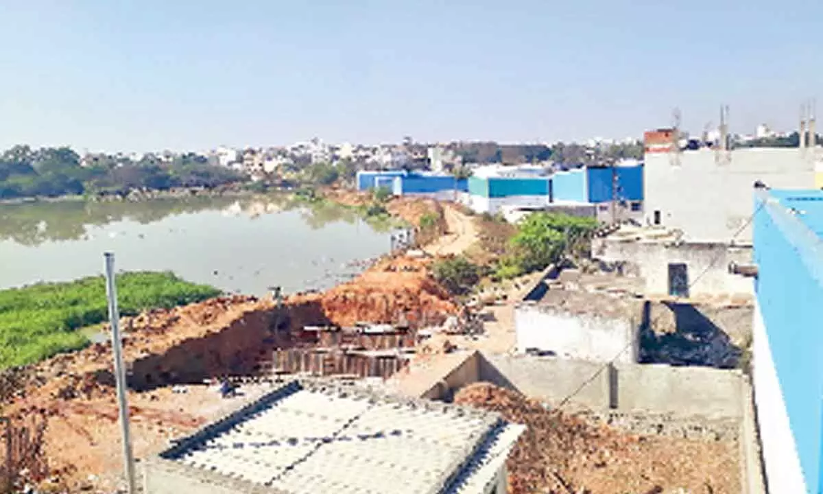 Officials inaction turns Yerra Cheruvu into a pool of filth