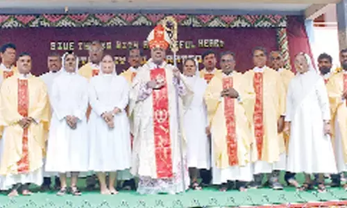 Bishop MD Prakasam blessing the people attending the Centenary Celebrations of Salesian Sisters in India at Ongole on Tuesday