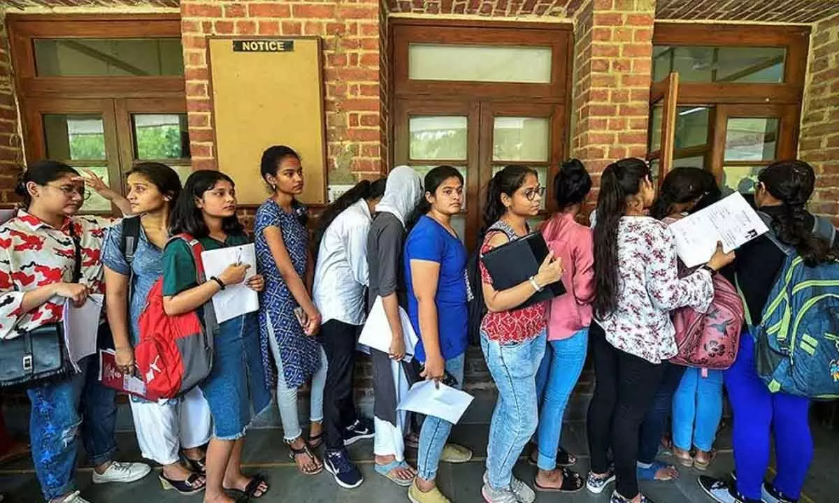 1,700 students apply for DUs fee waiver scheme