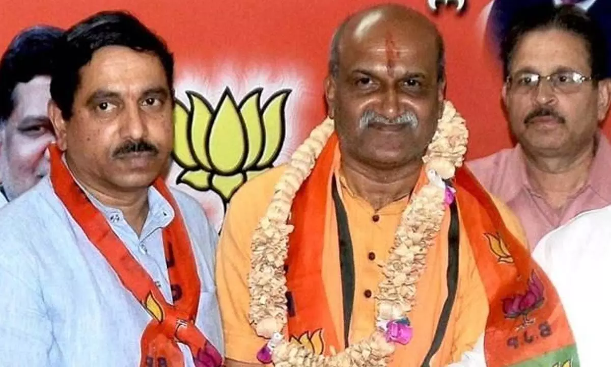 Sri Rama Sene takes on BJP, wants Muthalik to be saffron candidate