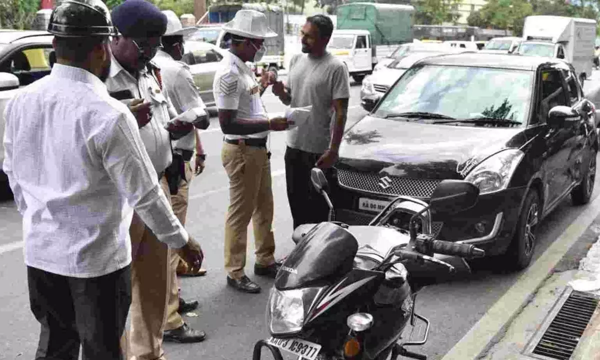 Bengalureans shell out 5.6 cr after 50% rebate on traffic penalties