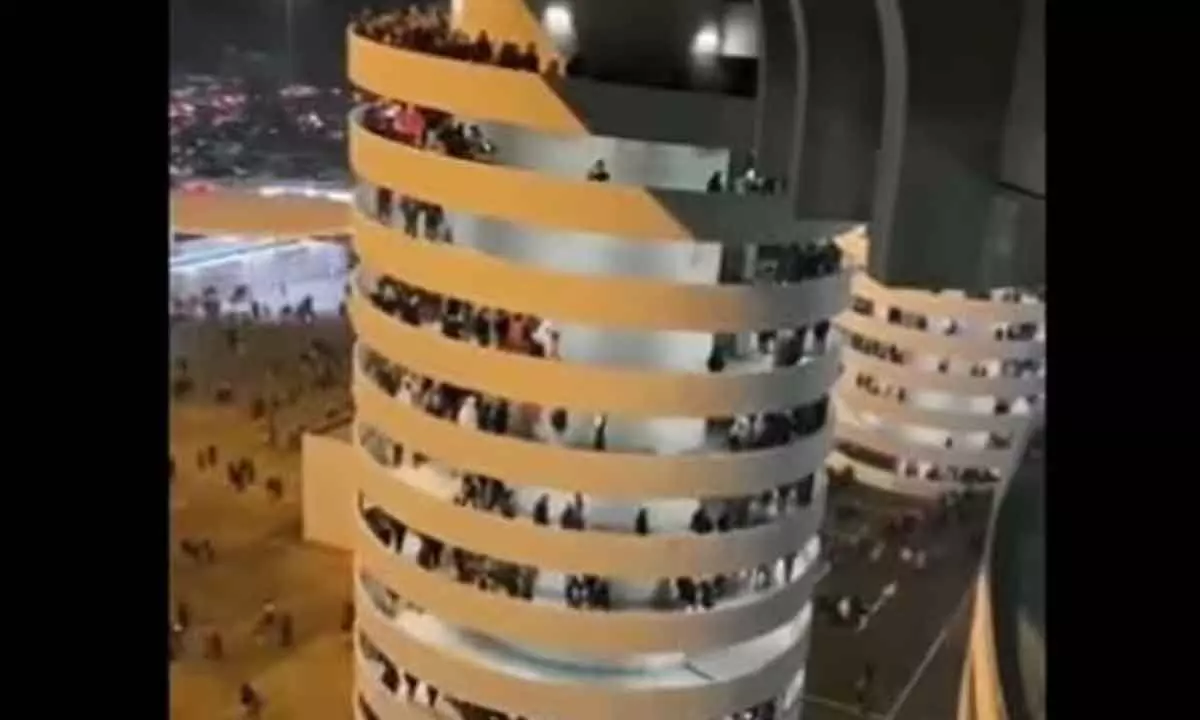 Watch The Trending Video Of  Illusional Spinning Stairs