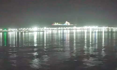A view of ancient Sri Bhadrakali Sametha Veereswara Swamy temple in River Godavari, Pattisam in Eluru district (File photo)