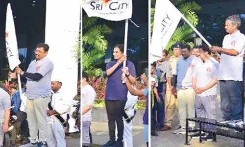 District Collector K Venkata Ramana Reddy, IIIT-Sri City Board of Governor chairman M Balasubramaniam, Krea University VC Prof Nirmala Rao and Director of IIIT-Sri City Prof G Kannabiran flagging off the mini-marathon on Sunday