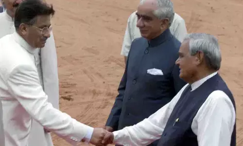 Musharraf passes away, Tharoor condoles;  BJP slams Congress