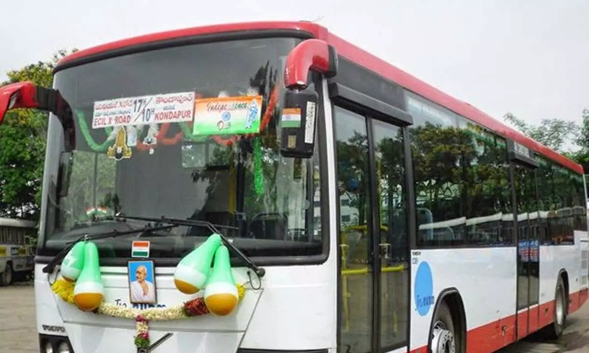 Maha Shivaratri: TSRTC to operate spl buses to Srisailam
