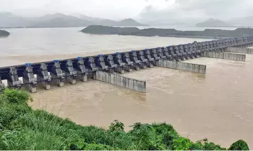 Polavaram hydro electric project to be completed by Jan 26