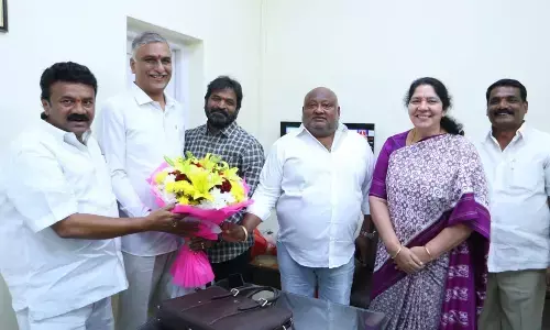 Welfare Ministers meet Harish Rao