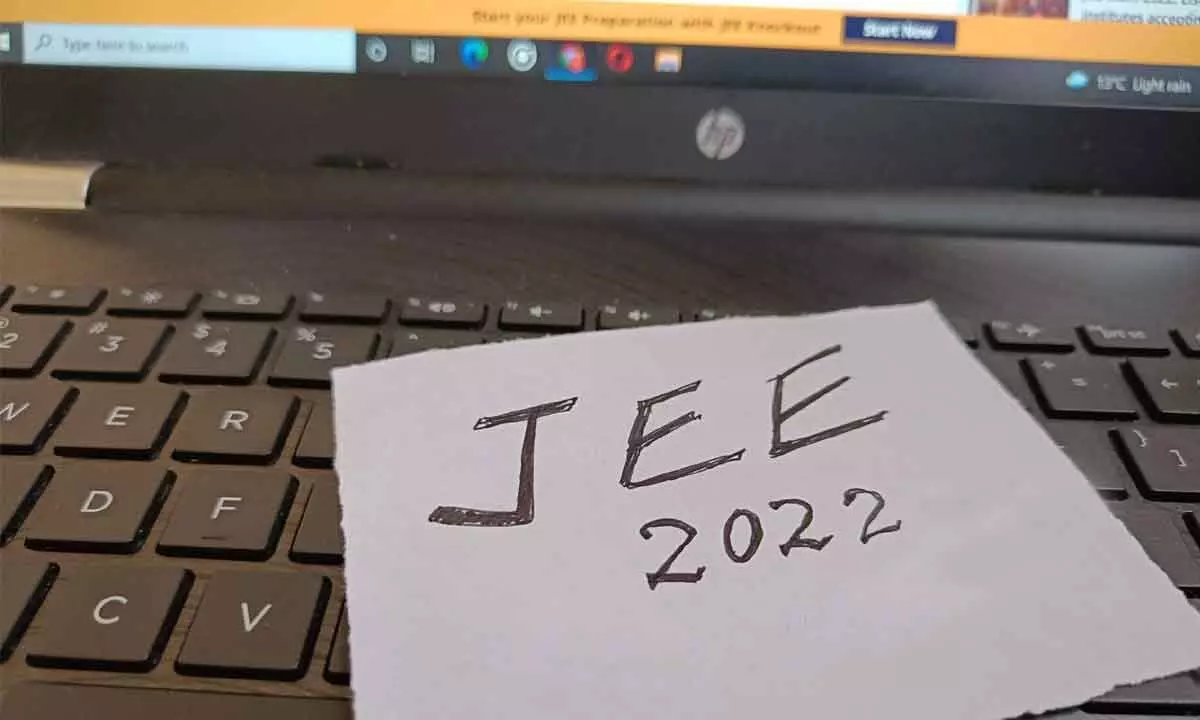 Three students from Hyderabad score 100 in JEE Mains