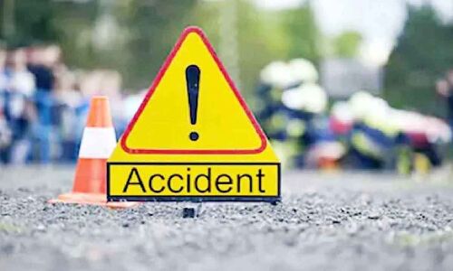 Hyderabad: Two eliminated after scooty rams right into electrical police