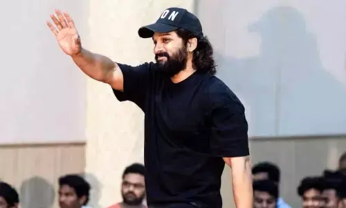 Allu Arjun Postpone Meet and Greet Due to Overwhelming Fans Response