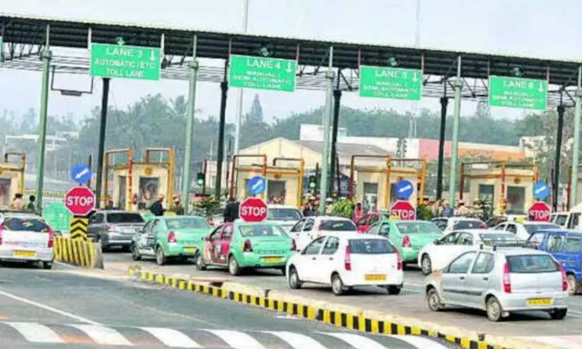 Karnataka commuters have paid toll charges of Rs 10,000 crore in 5 years