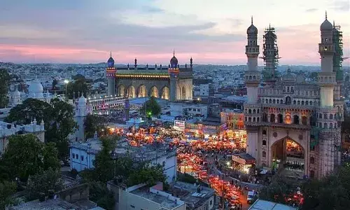 AIMIM, KTR meet: Akbar Owaisi, KTR discusses over various issues in Old City