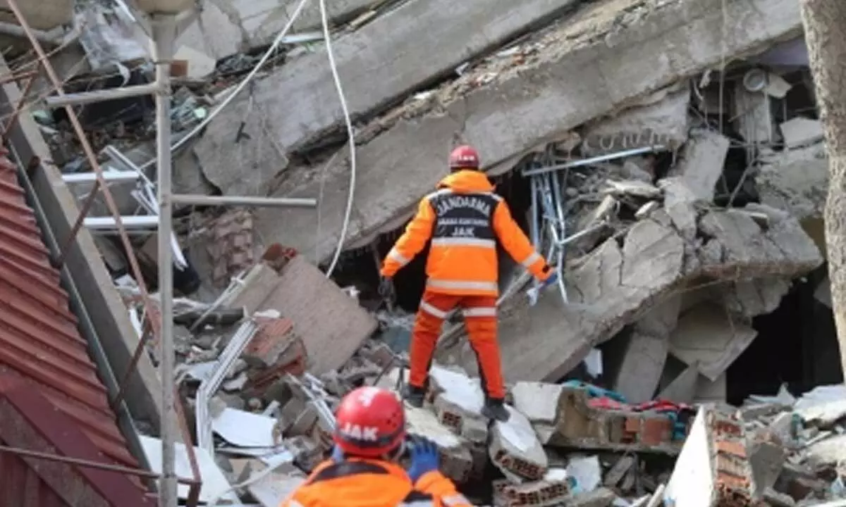 Turkey-Syria quake toll now 15,383, race against time to find survivors