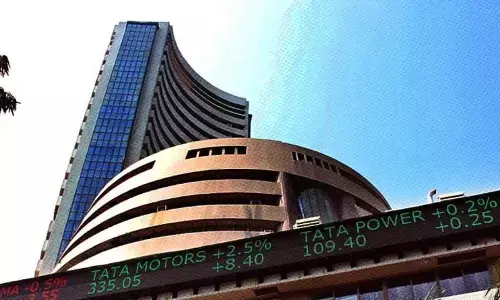 Key mkt indices edge up in choppy session