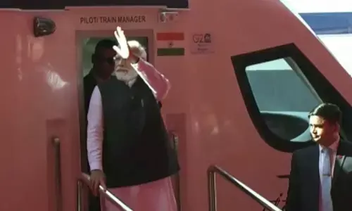 PM Modi flags off two Vande Bharat trains, launches Mumbai infra projects