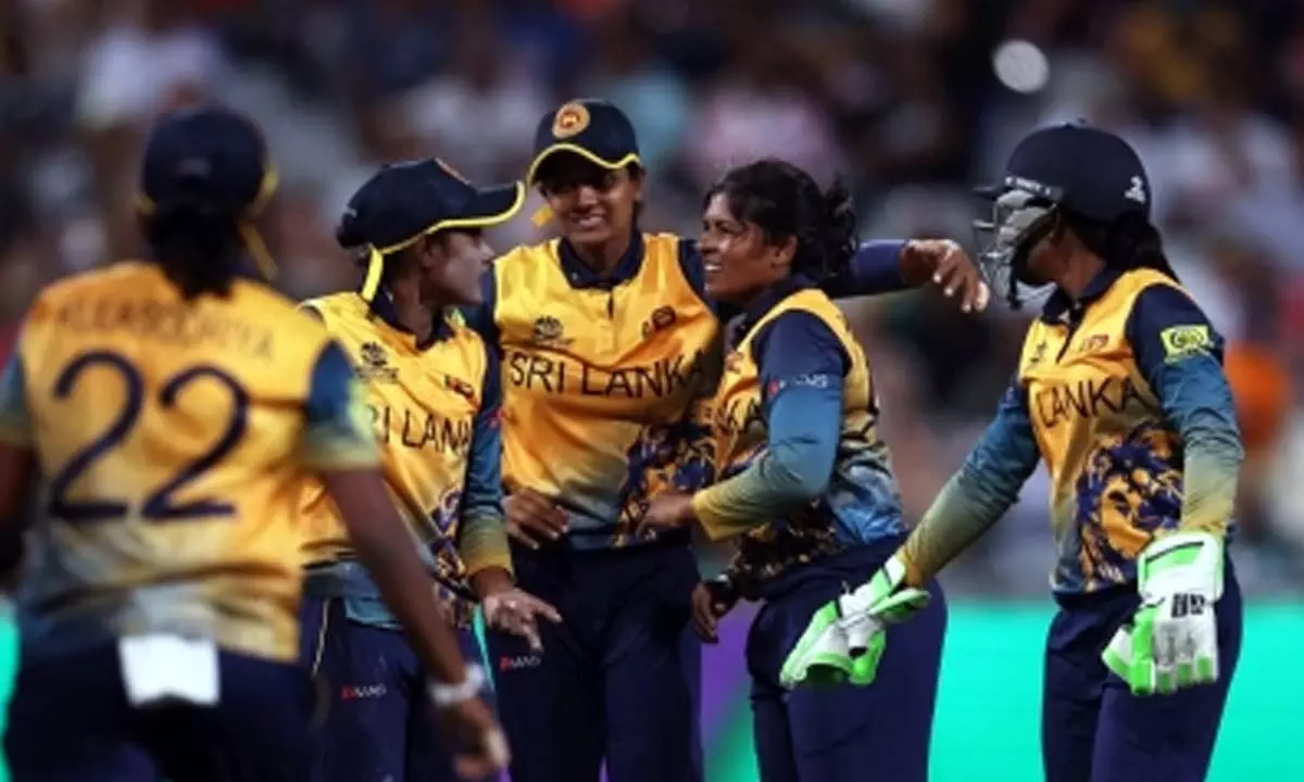 Womens T20 WC: Inspired Sri Lanka sink South Africa on opening night