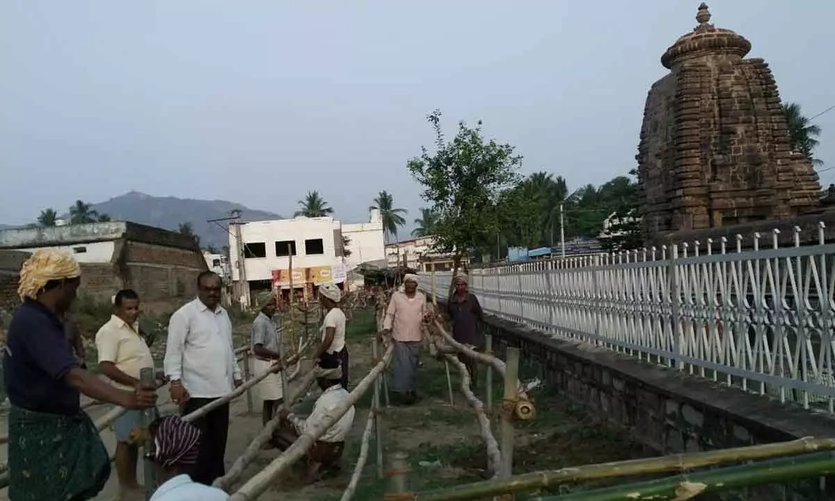 Maha Sivaratri arrangements on at Sri Mukhalingam