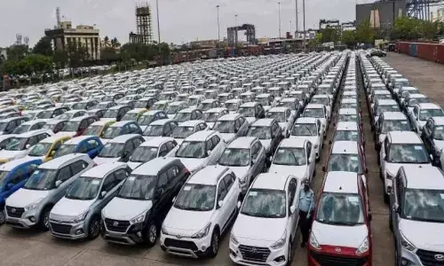 PV dispatches rise 17% in Jan to 2,98,093 units