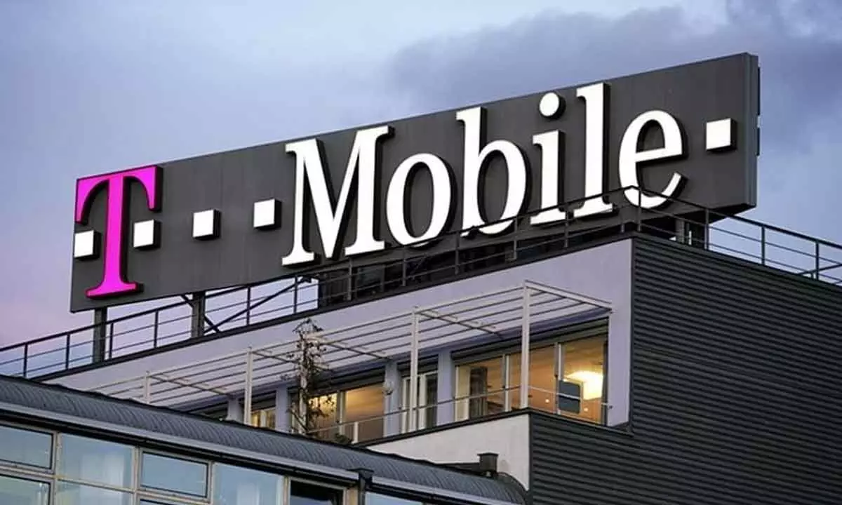 T-Mobile outage hits users across the U.S.