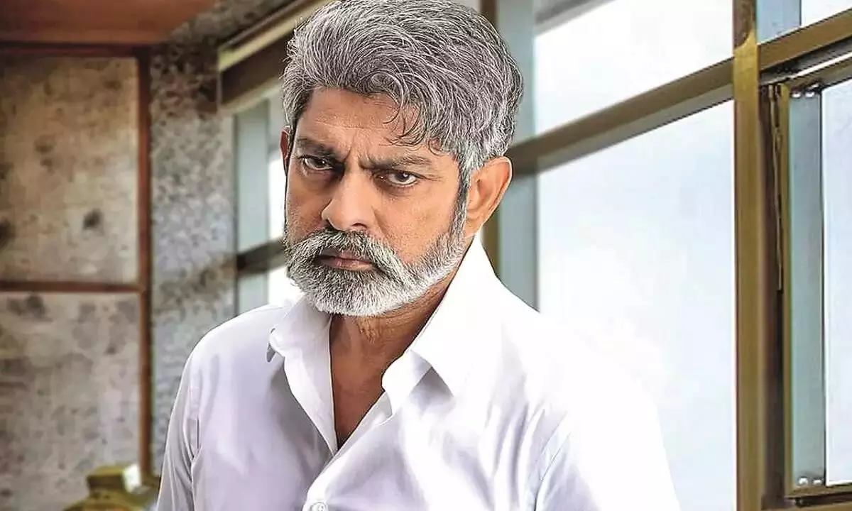 Jagapathi Babus comments created a big controversy