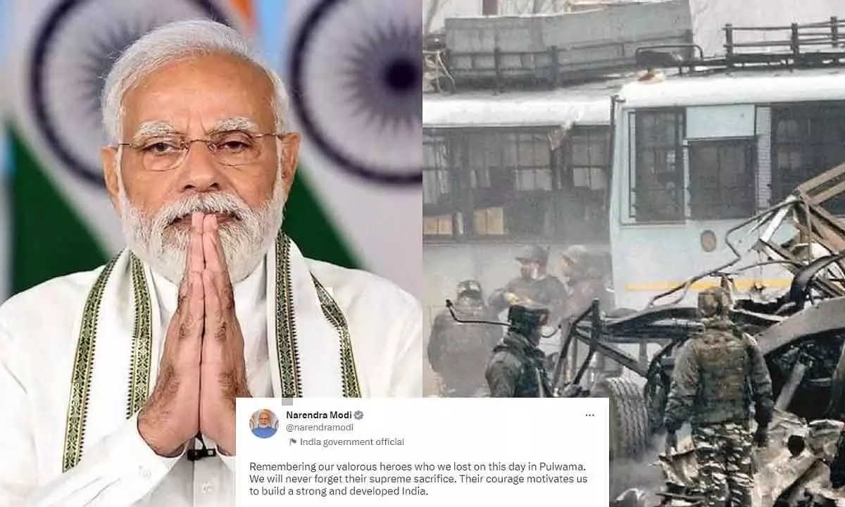 PM Modi pays tributes to Pulwama heroes