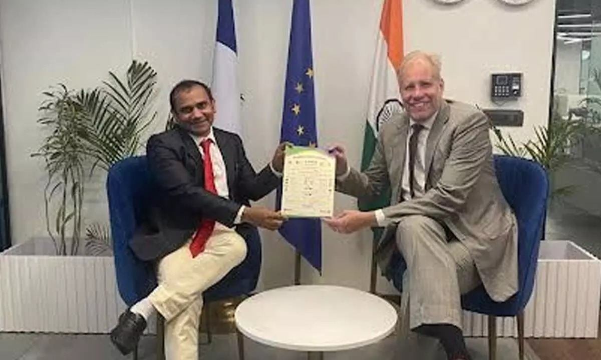 Pulsus CEO Srinubabu Gedela with European Business and Technology Centre MD Poul V Jenson during a pre-event of the Global Tech Summit held in New Delhi