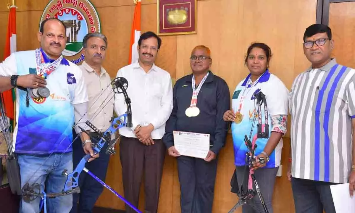 TSRTC employees win medals at All-India Masters Games