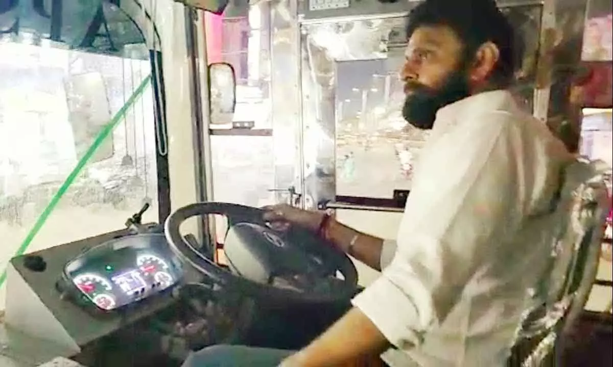 Andhra Pradesh: Kodali Nani launches hired RTC buses turns RTC bus driver