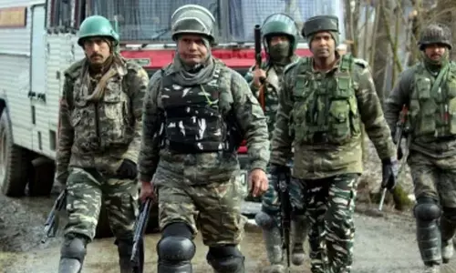 Infiltration bid foiled, Pakistan trying to disturb peace in Kashmir: Army