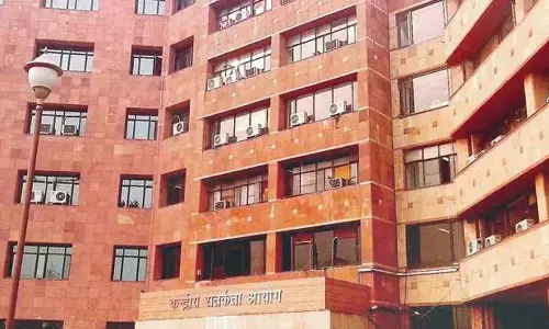 CVC pulls out ban on retired staffers as graft investigators