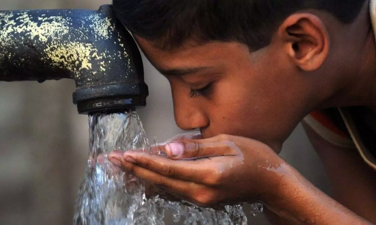 Summer blues: Parts of Old City stare at water-borne diseases